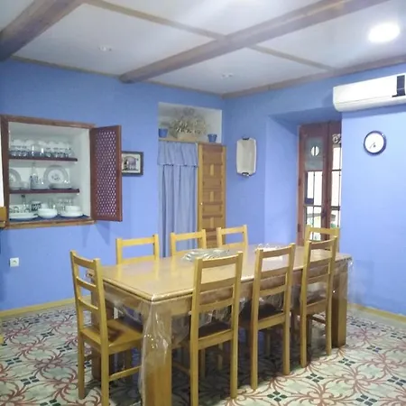 Nyaraló Tia Paulina Calmarza